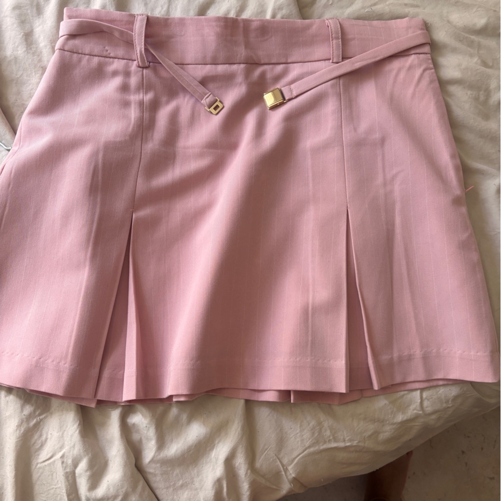 Walter Baker Pink a-line pleated skirt